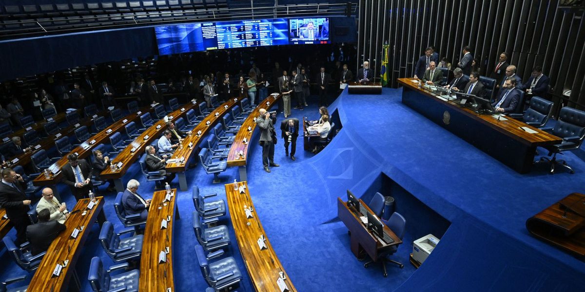 Derrite e André do Prado vencem disputa pelo Senado em SP