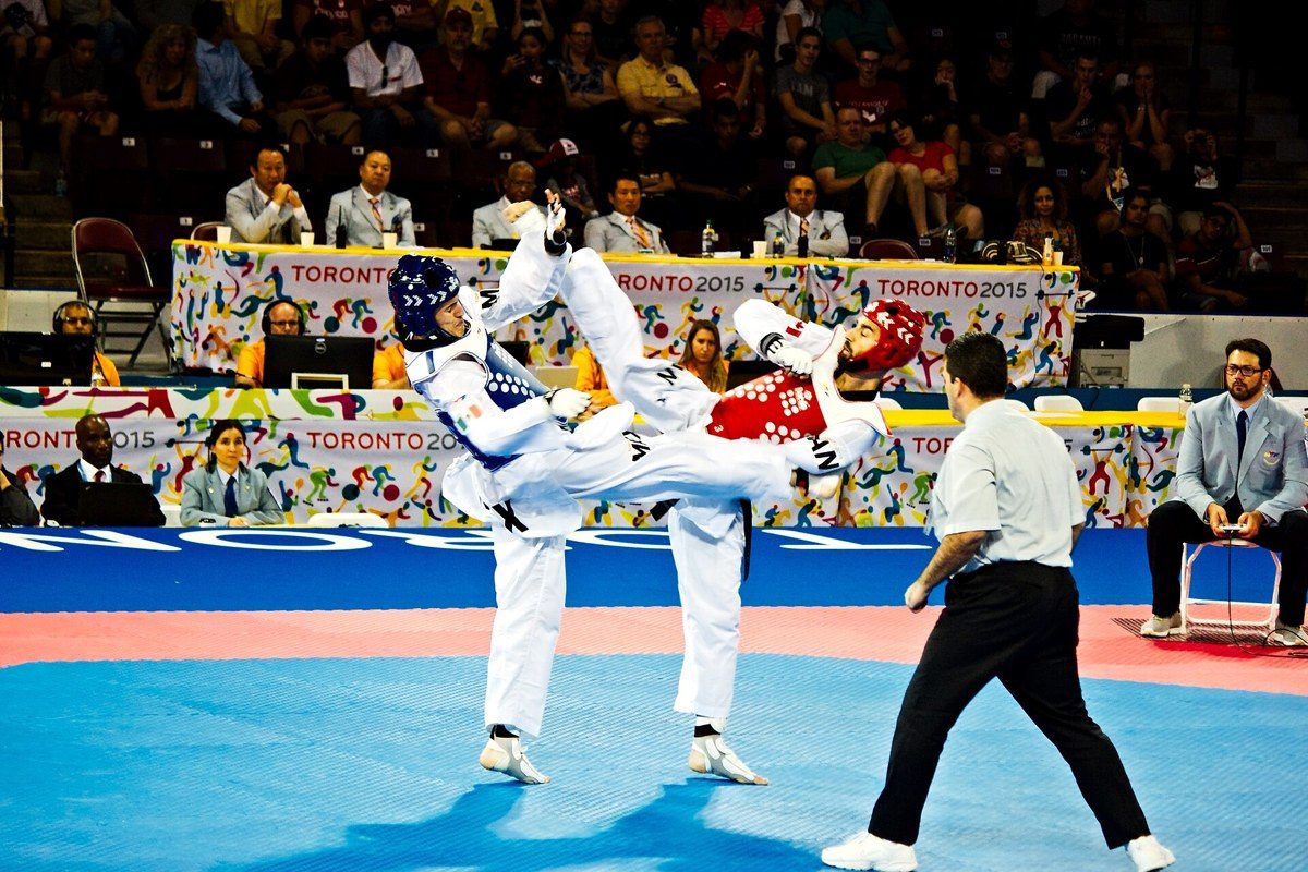 Henrique Marques conquista ouro no Grand Prix de taekwondo em Paris