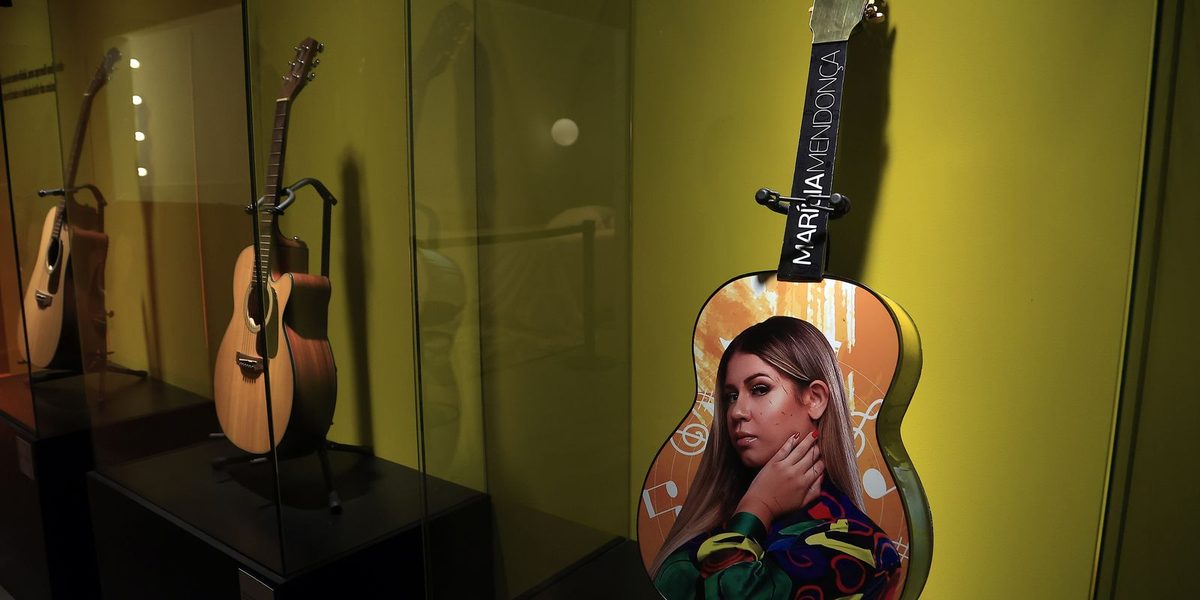 Marília Mendonça ganha mostra no MIS com memórias e objetos