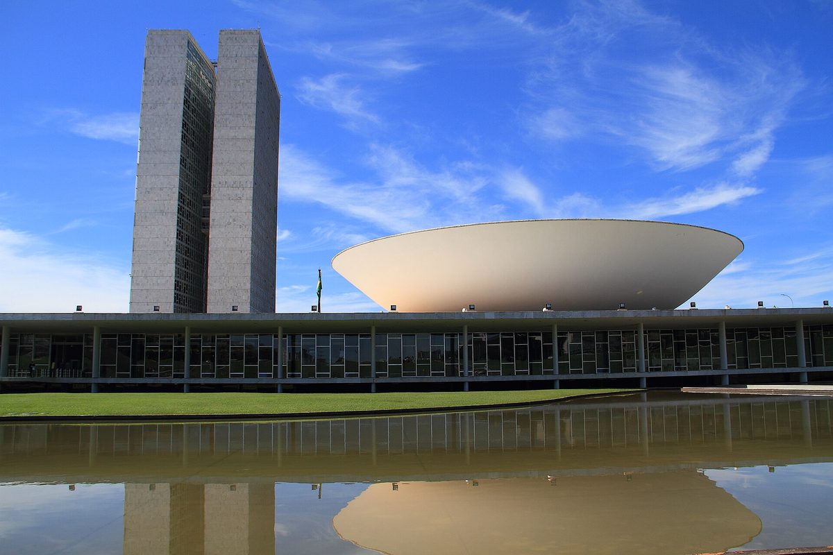 Marinho diz a Fachin que Senado não será omisso com ministros do STF