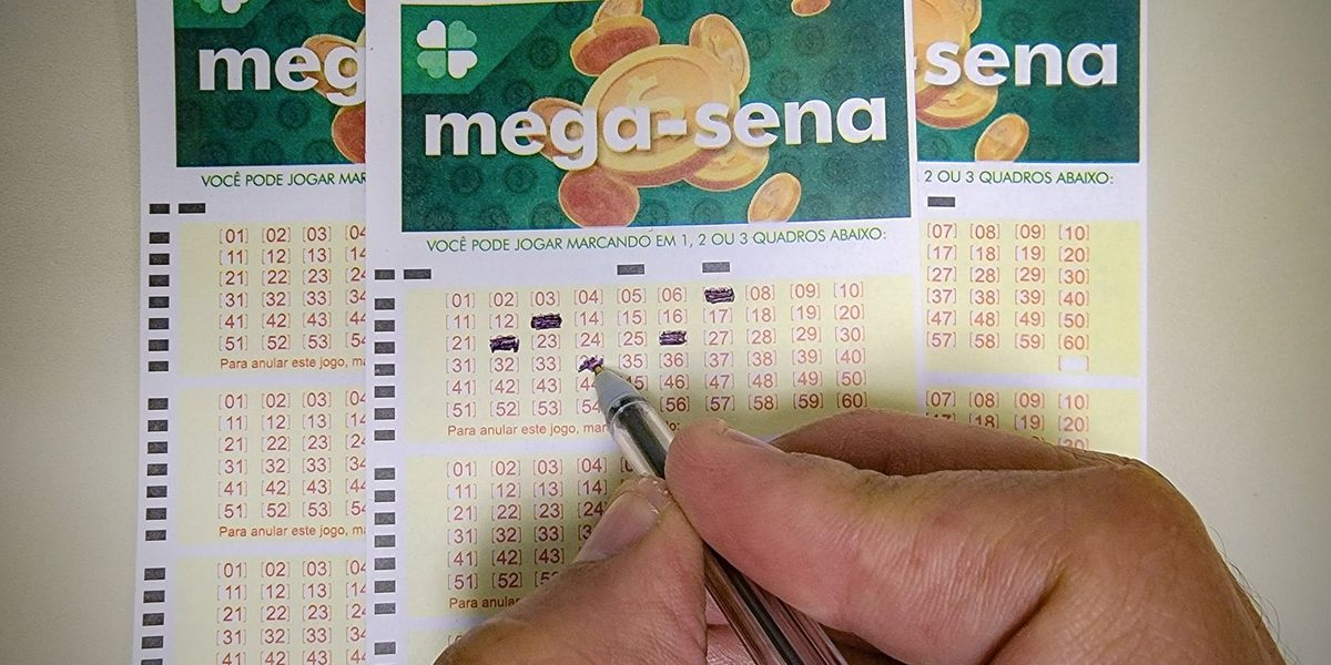 Mega-Sena acumula e estima prêmio de R$ 92 milhões na terça
