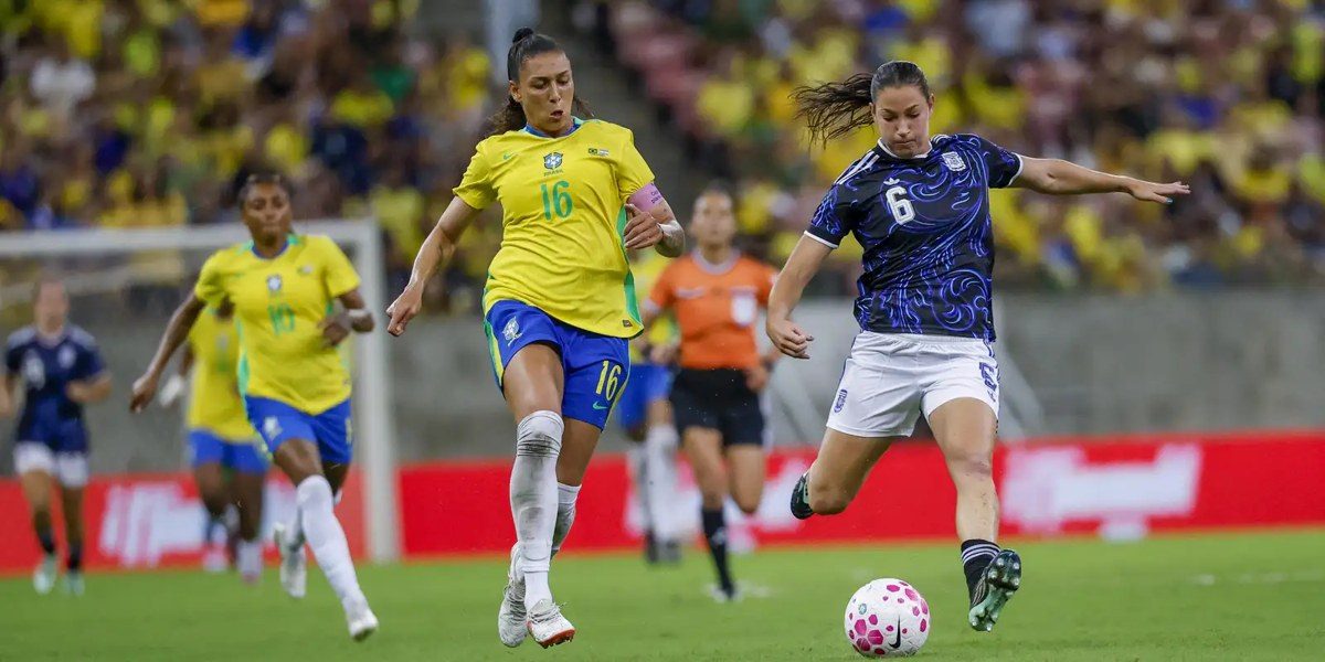 Seleção feminina empata com a Argentina e encerra testes de Arthur