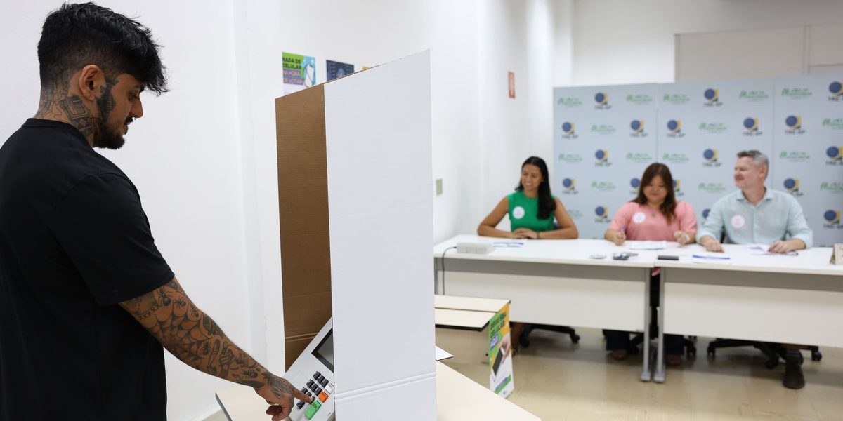 Votação segue horário de Brasília; confira como planejar a ida